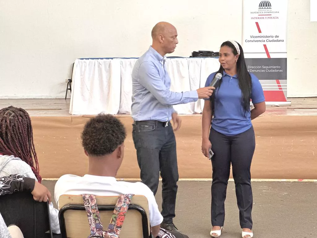 Estudiantes reciben capacitación Seguridad Ciudadana y la Familia, para disminuir muertes violentas