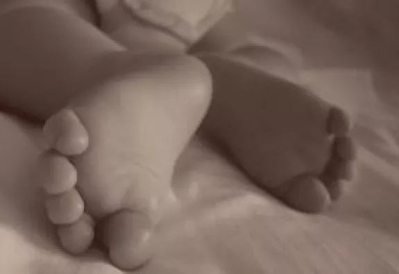 San-Francisco-de-Macorís-joven-madre-estrangula-bebé-niña-de-cinco-meses