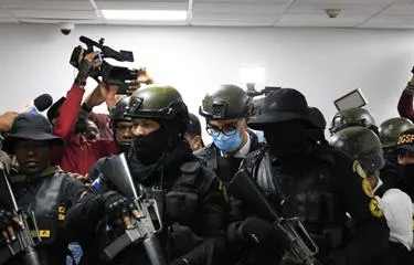 tribunal-rechaza-variar-la-prision-preventiva-a-santiago-hazim-f0d2e856-focus-0-0-375-240