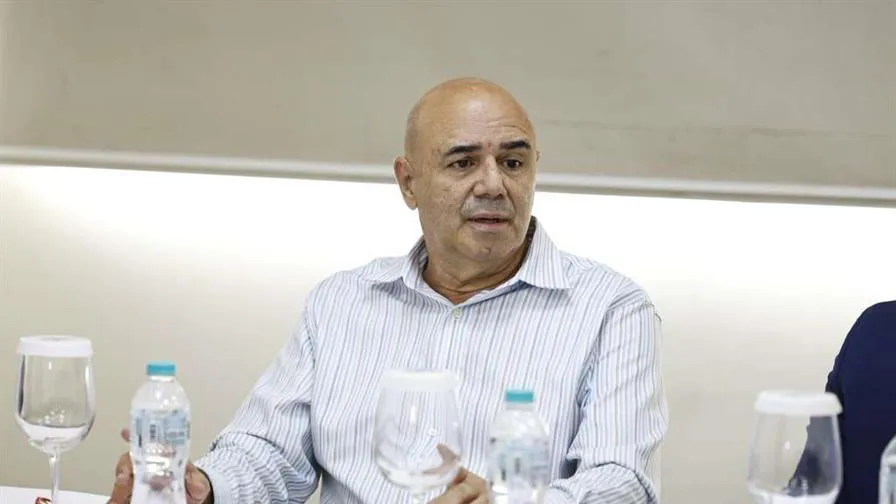 detencion-de-piloto-dominicano-en-guinea-por-violacion-de-espacio-aere-7207115f-focus-0.16-0.52-896-504