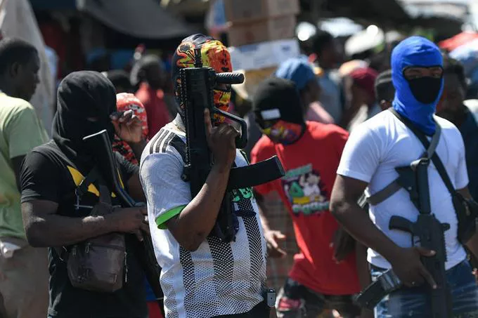 dos-pandillas-haitianas-entran-en-guerra-y-matan-12-el-primer-dia