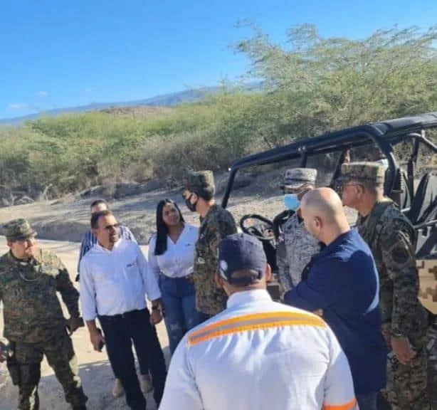 crop-w528-h496-ministro-de-defensa-asegura-que-la-frontera-esta-bien-cuidada-y-tranquila-pide-al-pais-confiar-en-fuerzas-armadas-q24jepw179wvjlx31fyavcuudl86yxx2f9uxa4nc08-b11490b8-focus-0-0-895-573