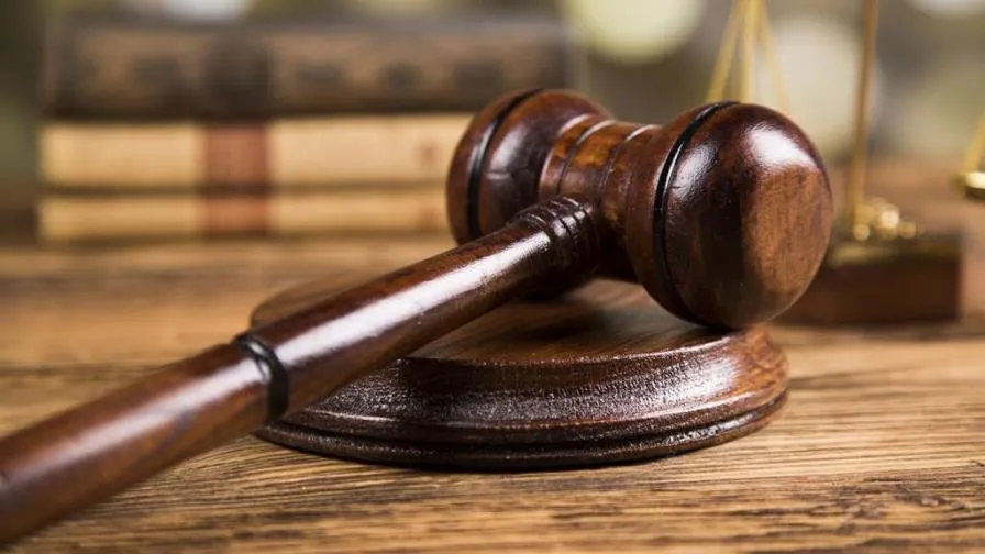 -290432348-focus-0-0-896-504