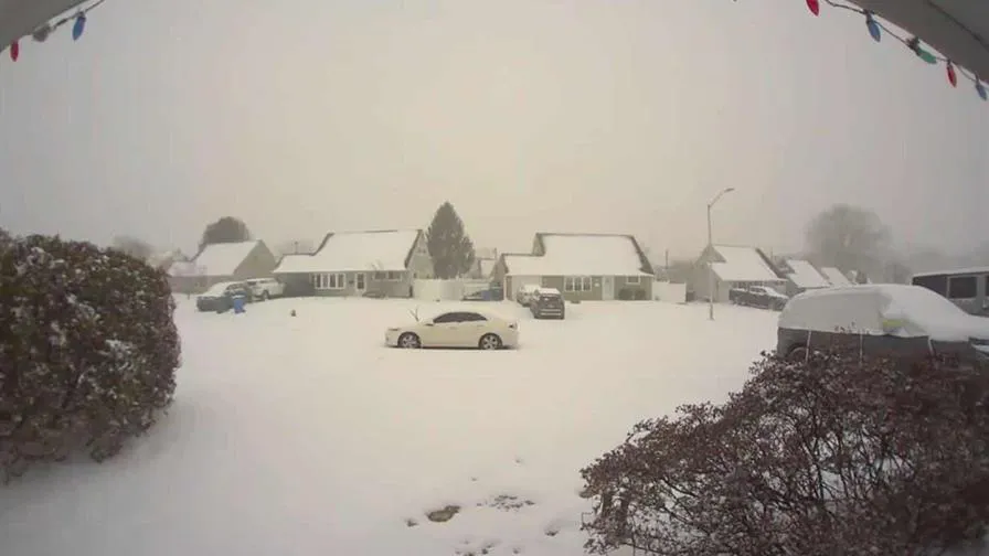 crop-w1417-h945-dominicanos-en-ee-uu-relatan-como-viven-la-tormenta-invernal-ec8d7de8-focus-0-0-896-504