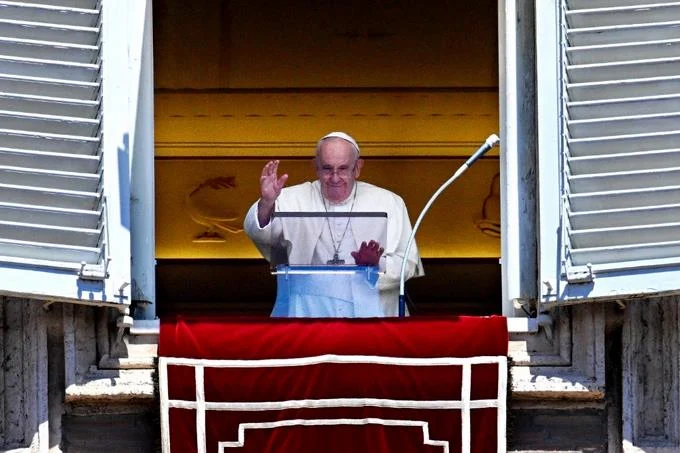papa-francisco-lamenta-que-familias-rinan-por-herencias