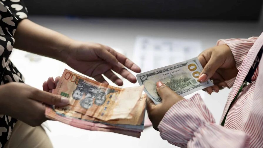 03052024-pesos-cubanos-pesos-rd-dolares-matias-boncosky25-ecb1cf48-focus-0-0-896-504