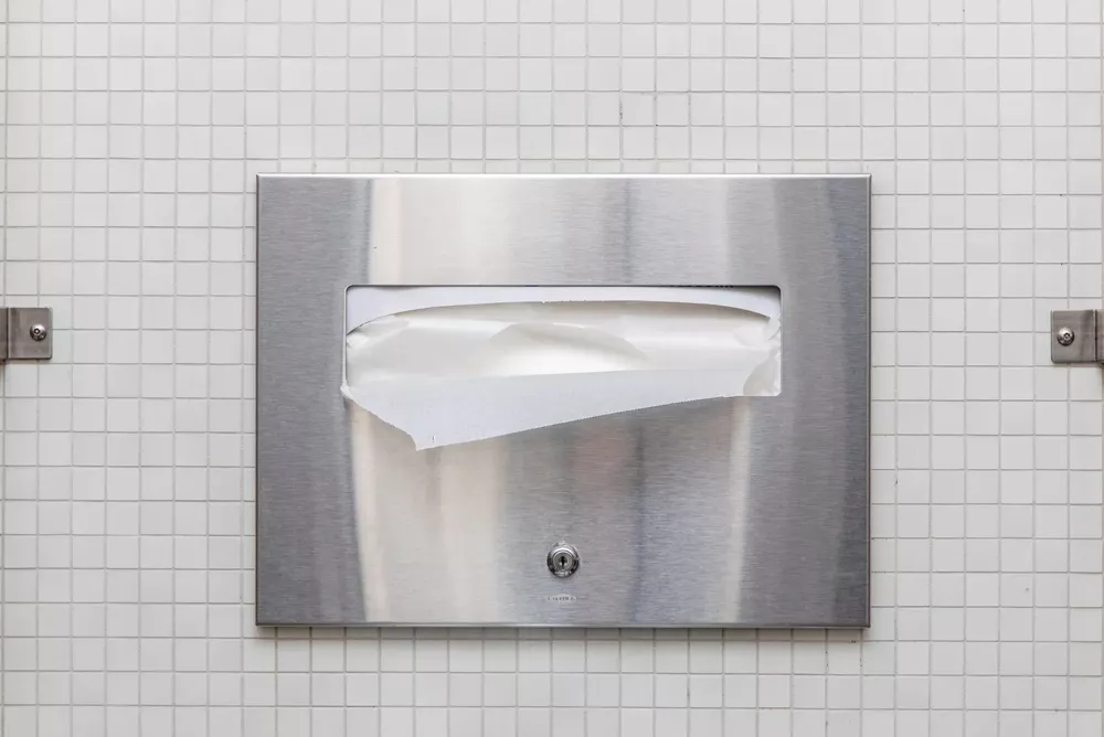 21ASKWELL-PUBLIC-TOILETS3-superJumbo