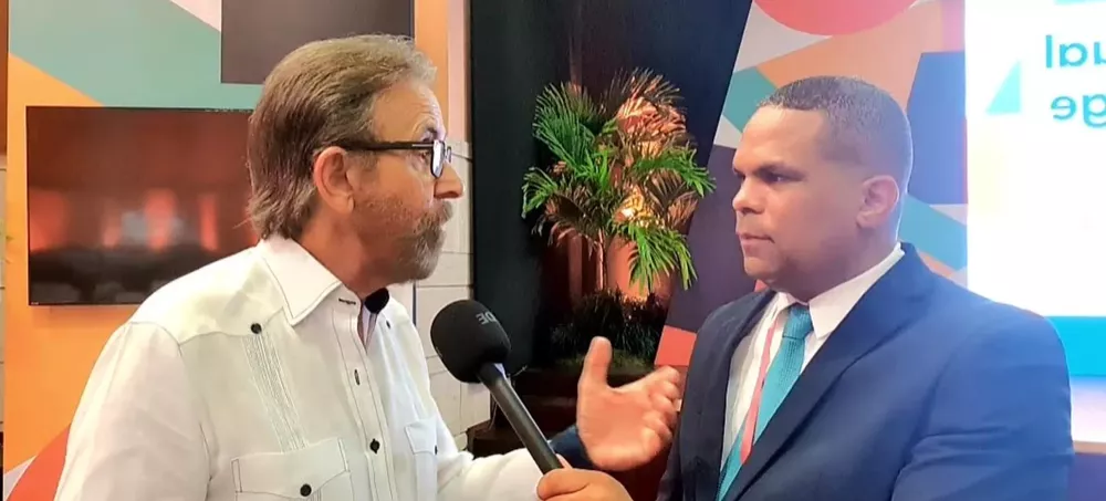 Empresario Edmundo Aja y Moises Gonzalez