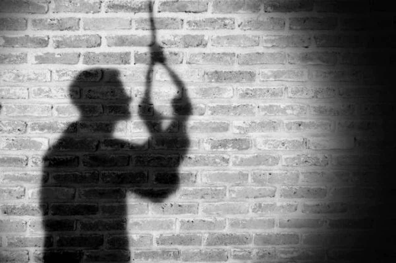 Suicida