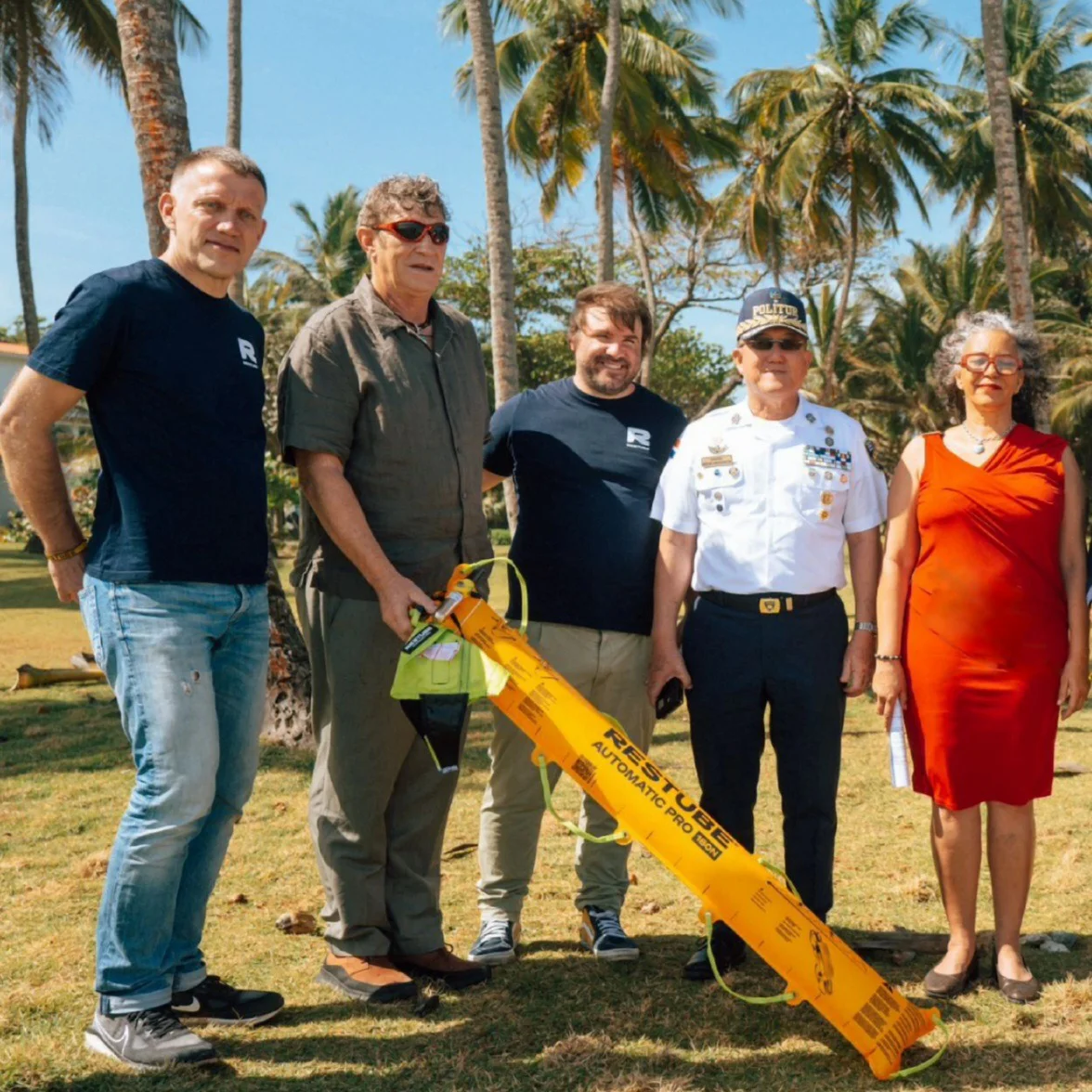 4. Lothar Keppler, Marcus Bohm, Henrik Will, Gral. Minoru Minoru Matsunaga, Patricia Hiraldo (1)