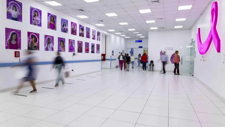 tratamiento-para-cancer-de-mama-puede-costar-entre-8-y-10-millones-focus-0-0-896-504