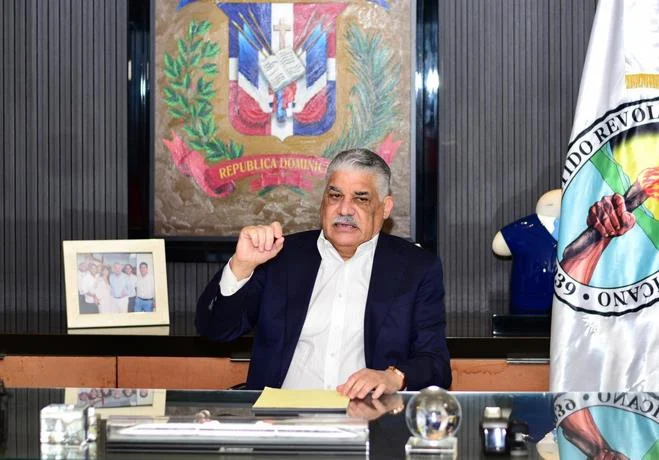 miguel-vargas-advierte-haiti-esta-a-punto-de-una-guerra-civil-que-amenaza-a-rd