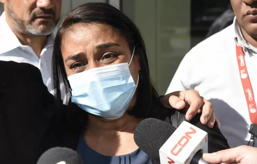 whatsapp-image-2022-12-13-at-105315-am-efcf69e9-focus-0-0-895-573 (1)