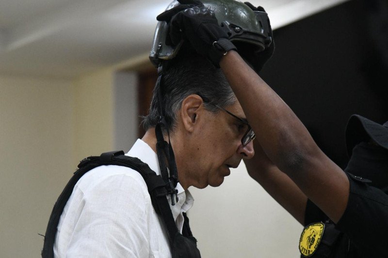 Otorgan cuatro meses para presentar acusación en caso Senasa; mantienen en prision a tres imputados Otorgan cuatro meses para presentar acusación en caso Senasa; mantienen en prision a tres imputados